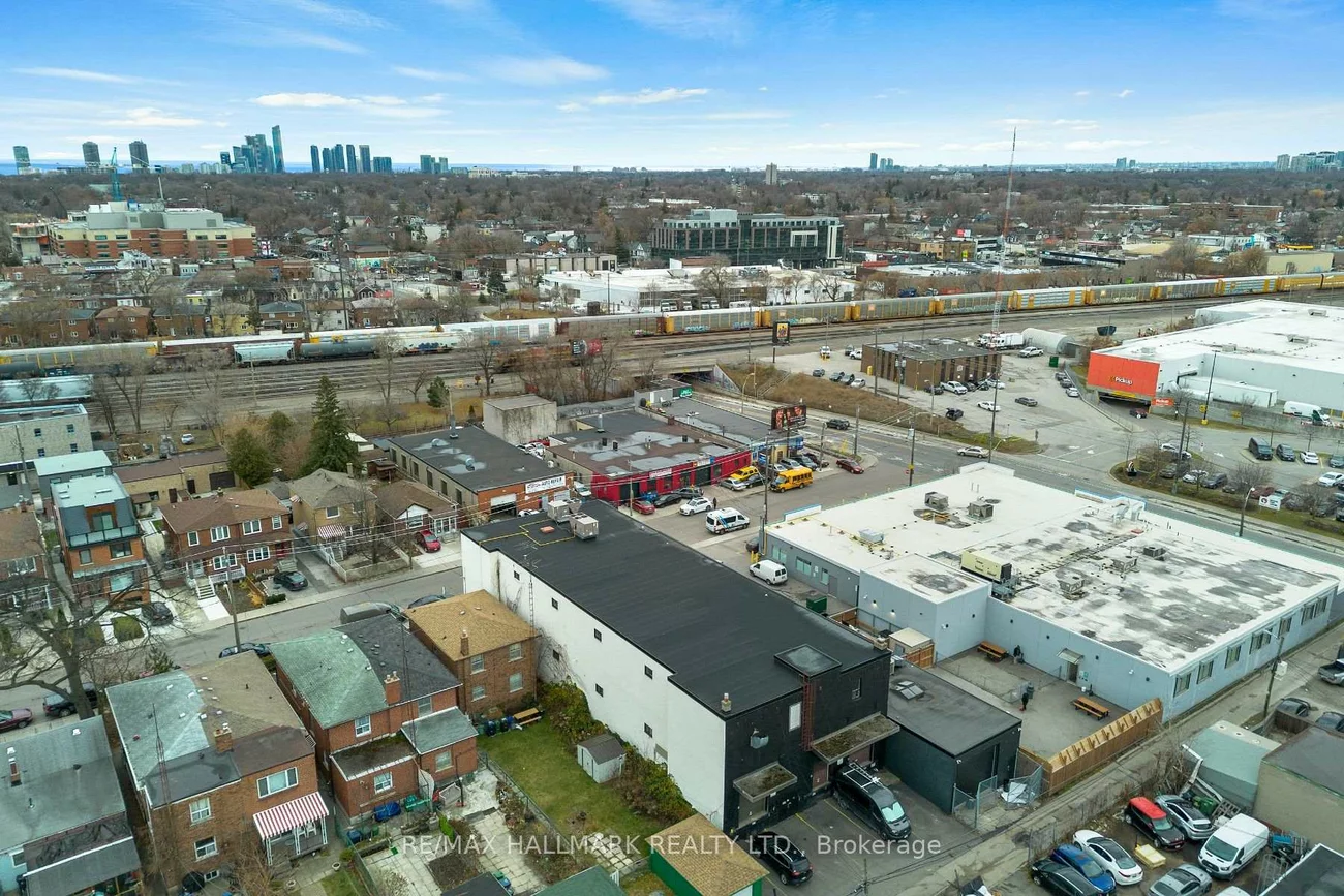 346-348, Ryding, Junction Area, Toronto