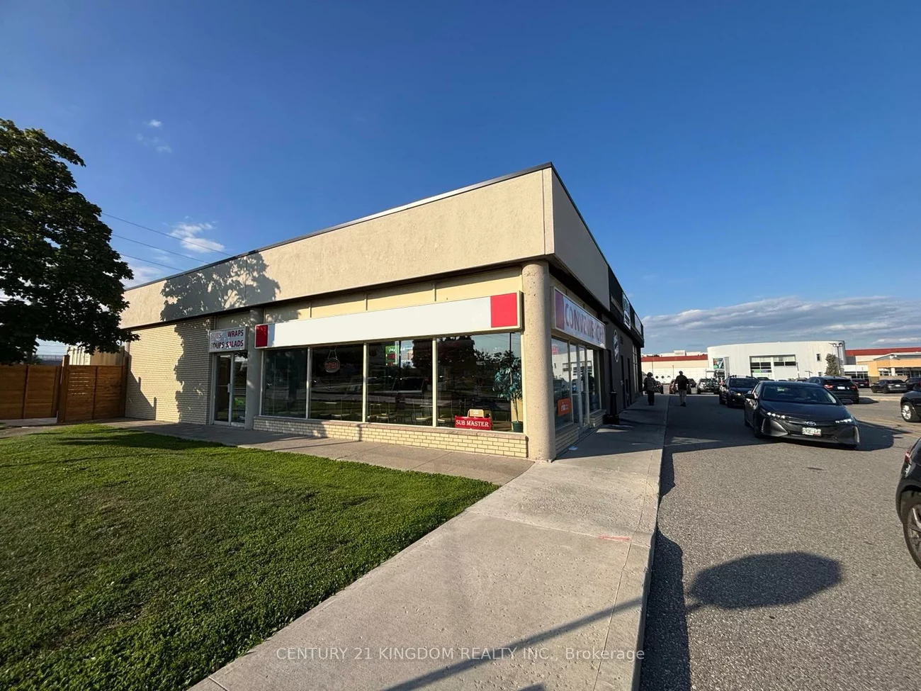 5555, Eglinton, Eringate-Centennial-West Deane, Toronto