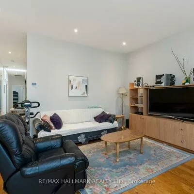 3631, Dundas, Runnymede-Bloor West Village, Toronto