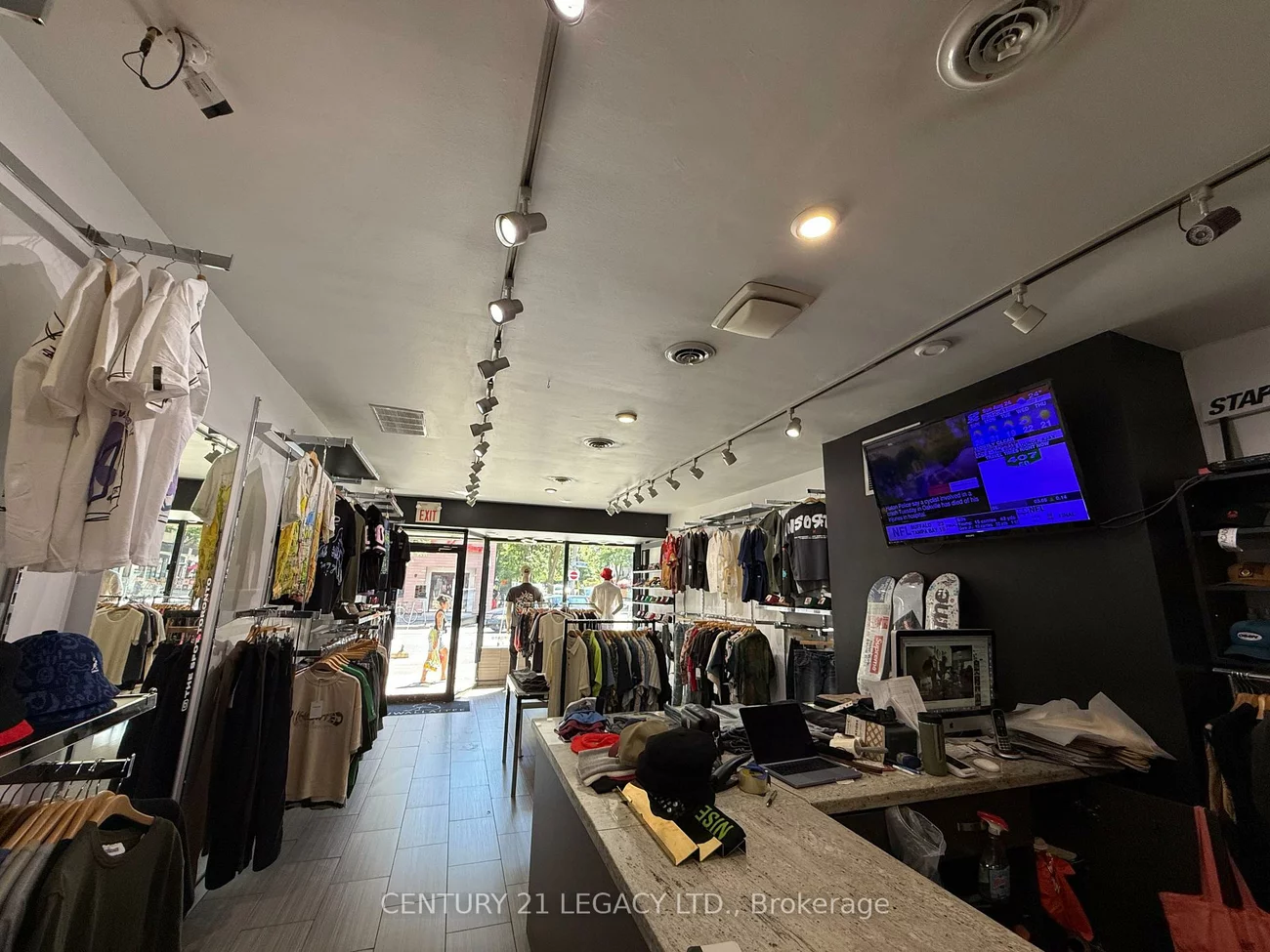 1280, Bloor, Dovercourt-Wallace Emerson-Junction, Toronto