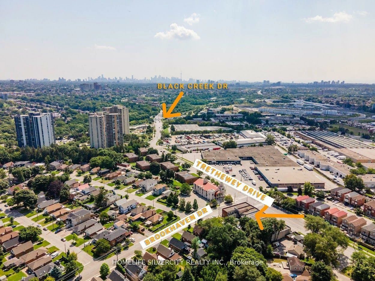 4, Brookhaven, Brookhaven-Amesbury, Toronto