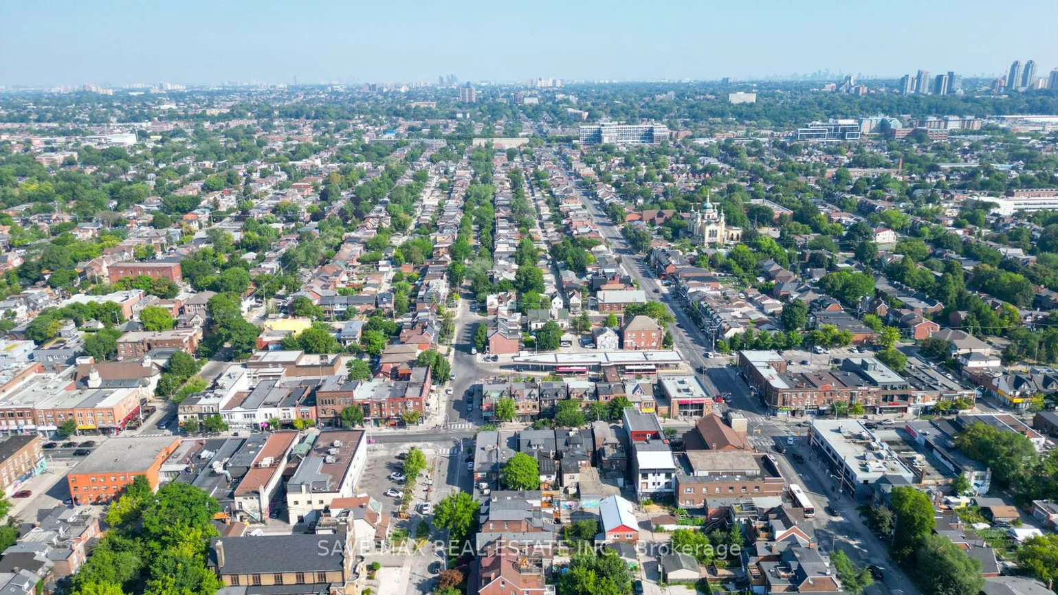 910, Bloor, Dovercourt-Wallace Emerson-Junction, Toronto