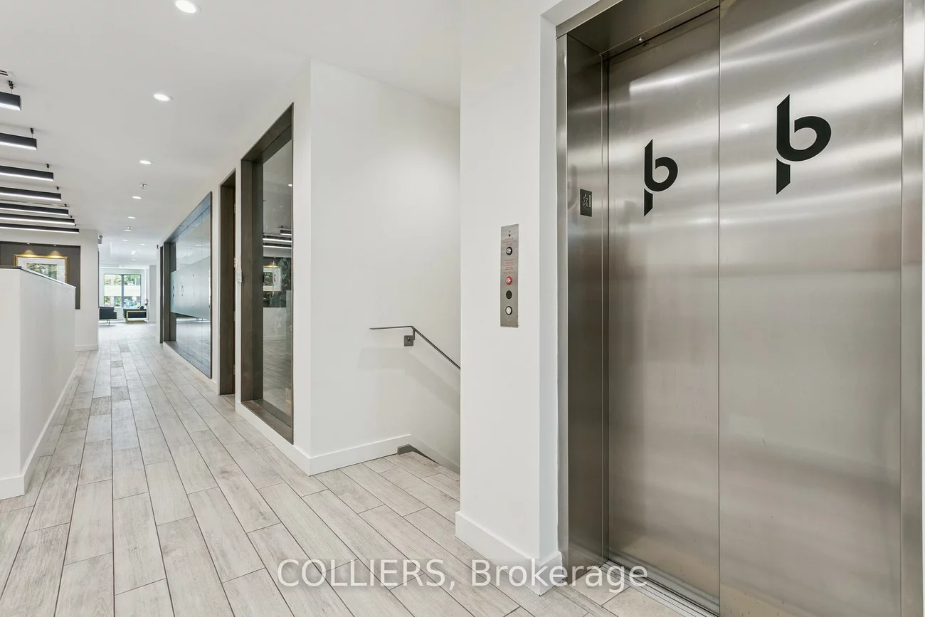 2926, Dundas, Junction Area, Toronto