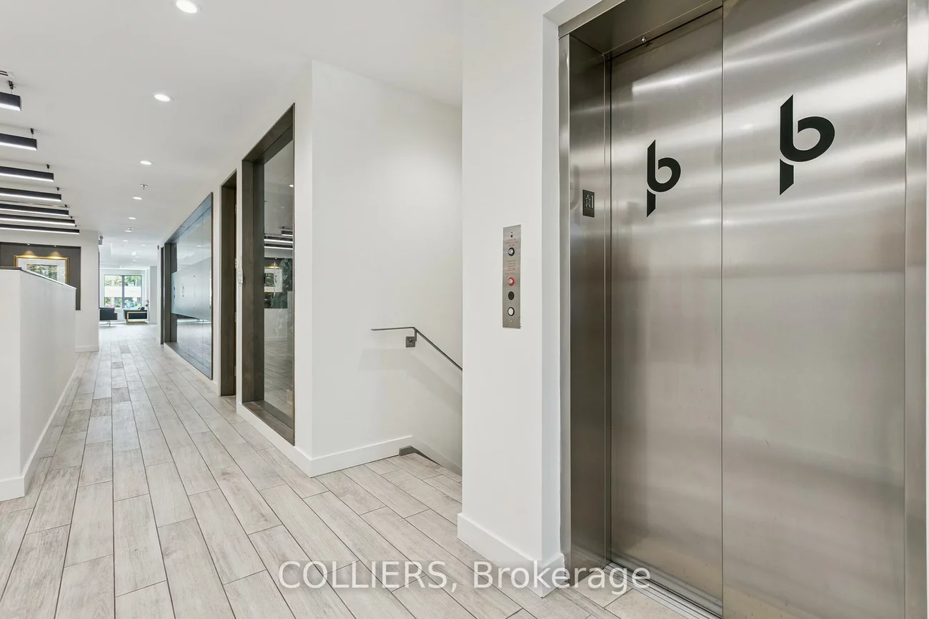 2926, Dundas, Junction Area, Toronto