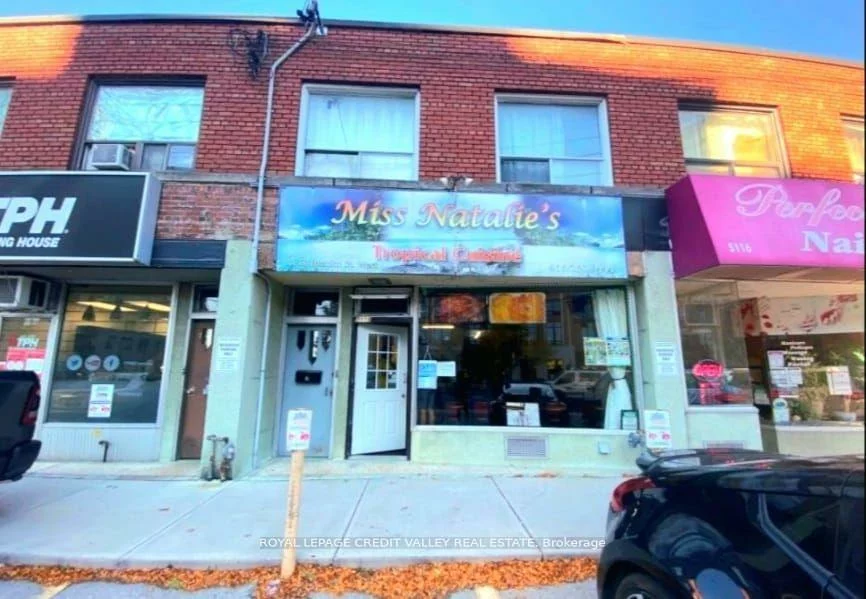 5118, Dundas, Islington-City Centre West, Toronto