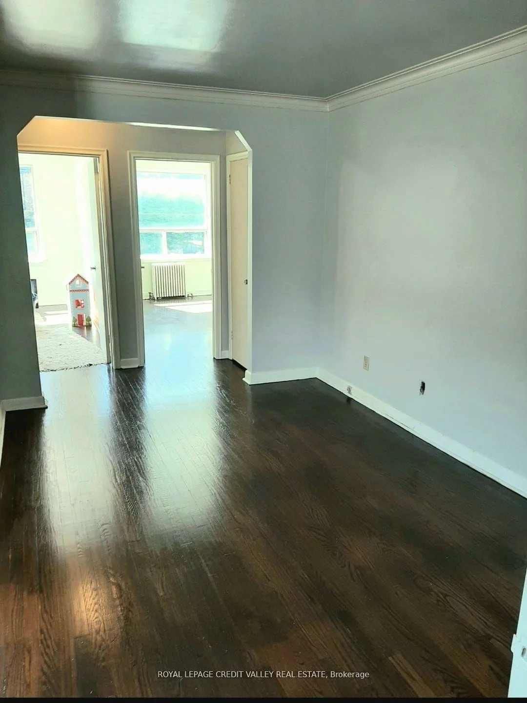 5118, Dundas, Islington-City Centre West, Toronto