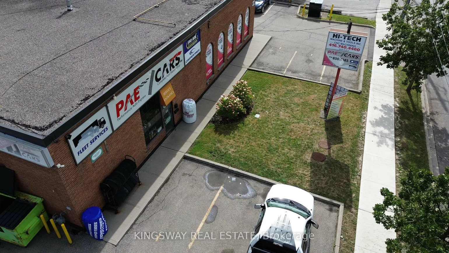 471, Garyray, Humber Summit, Toronto