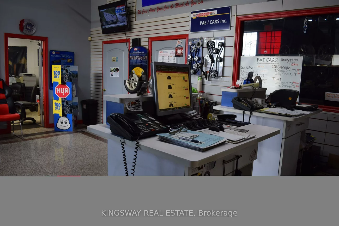 471, Garyray, Humber Summit, Toronto