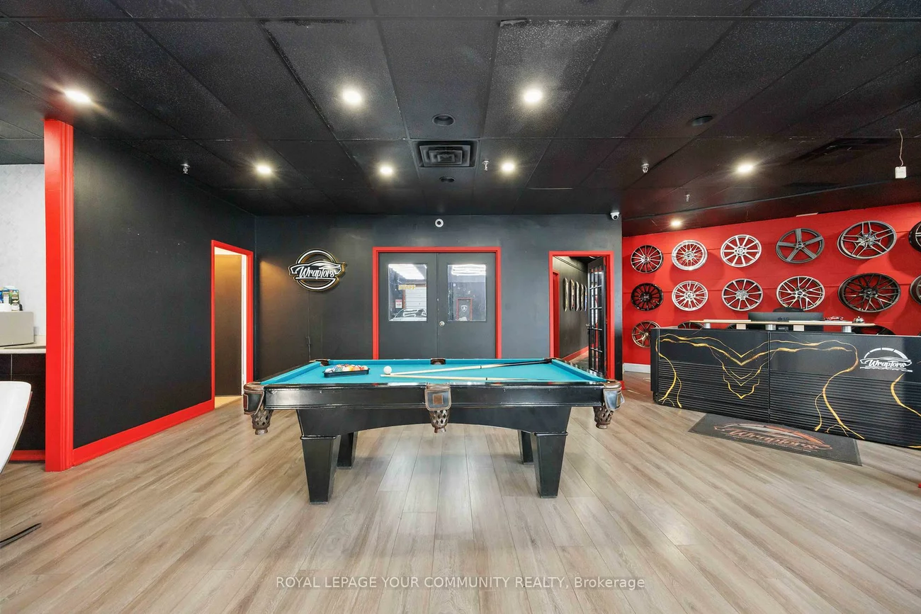 37, Kodiac, York University Heights, Toronto