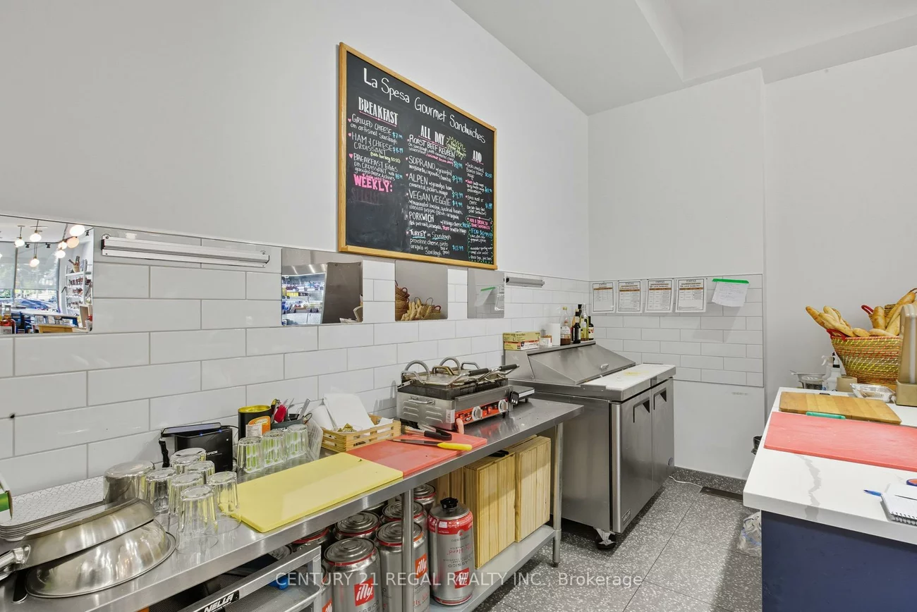 1700, St Clair, Weston-Pellam Park, Toronto
