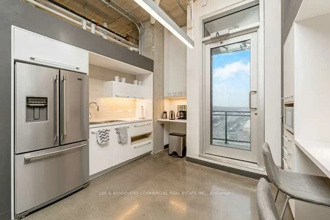 1275, Finch, York University Heights, Toronto