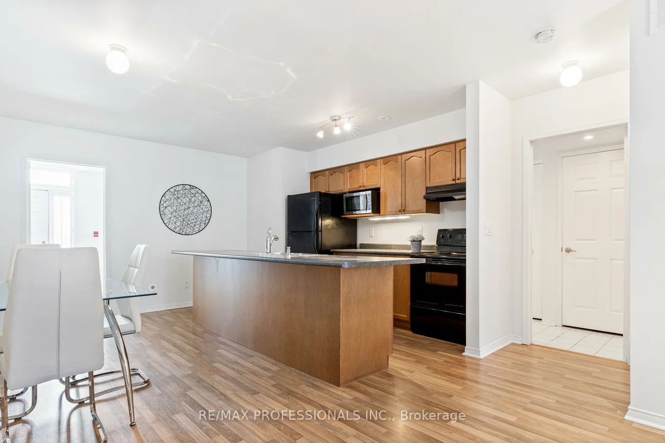 3400, Lake Shore, Long Branch, Toronto