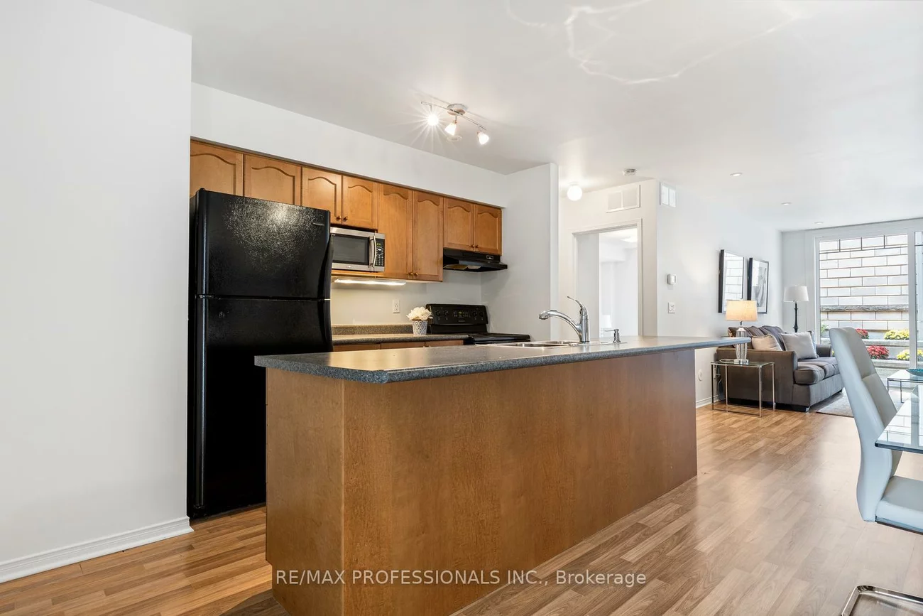 3400, Lake Shore, Long Branch, Toronto