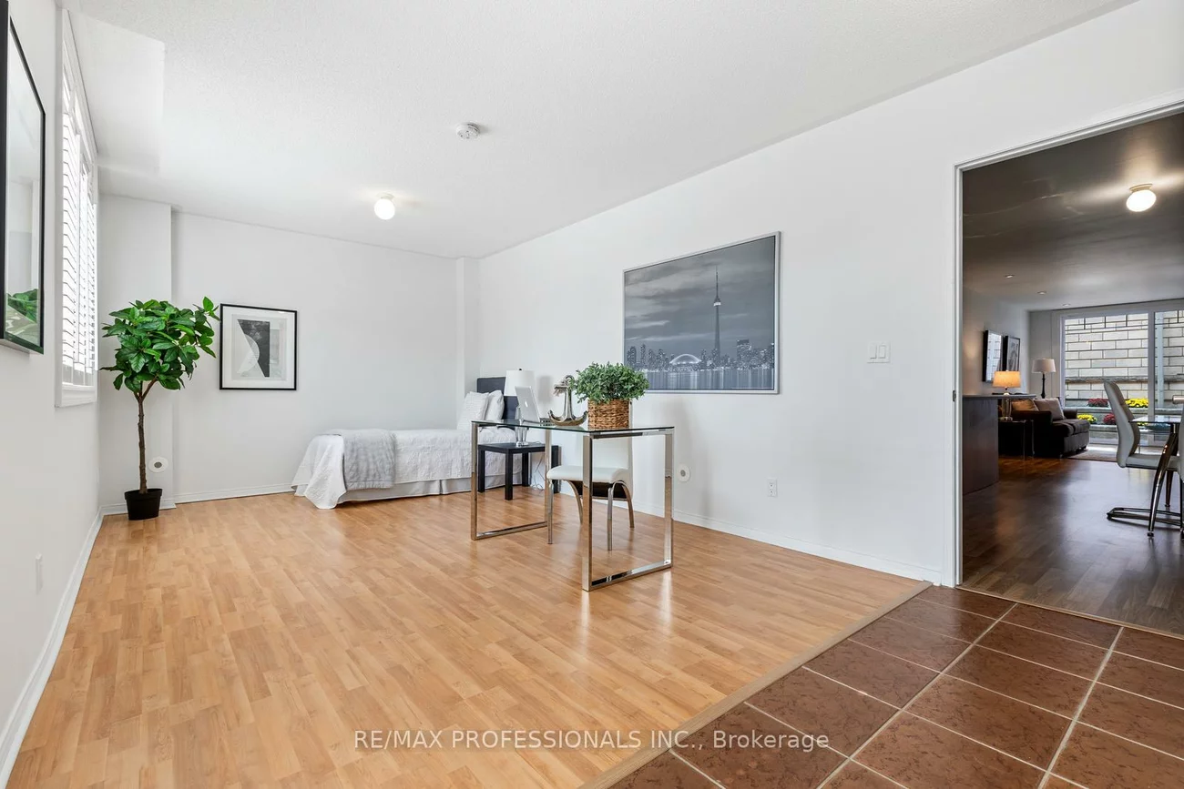 3400, Lake Shore, Long Branch, Toronto