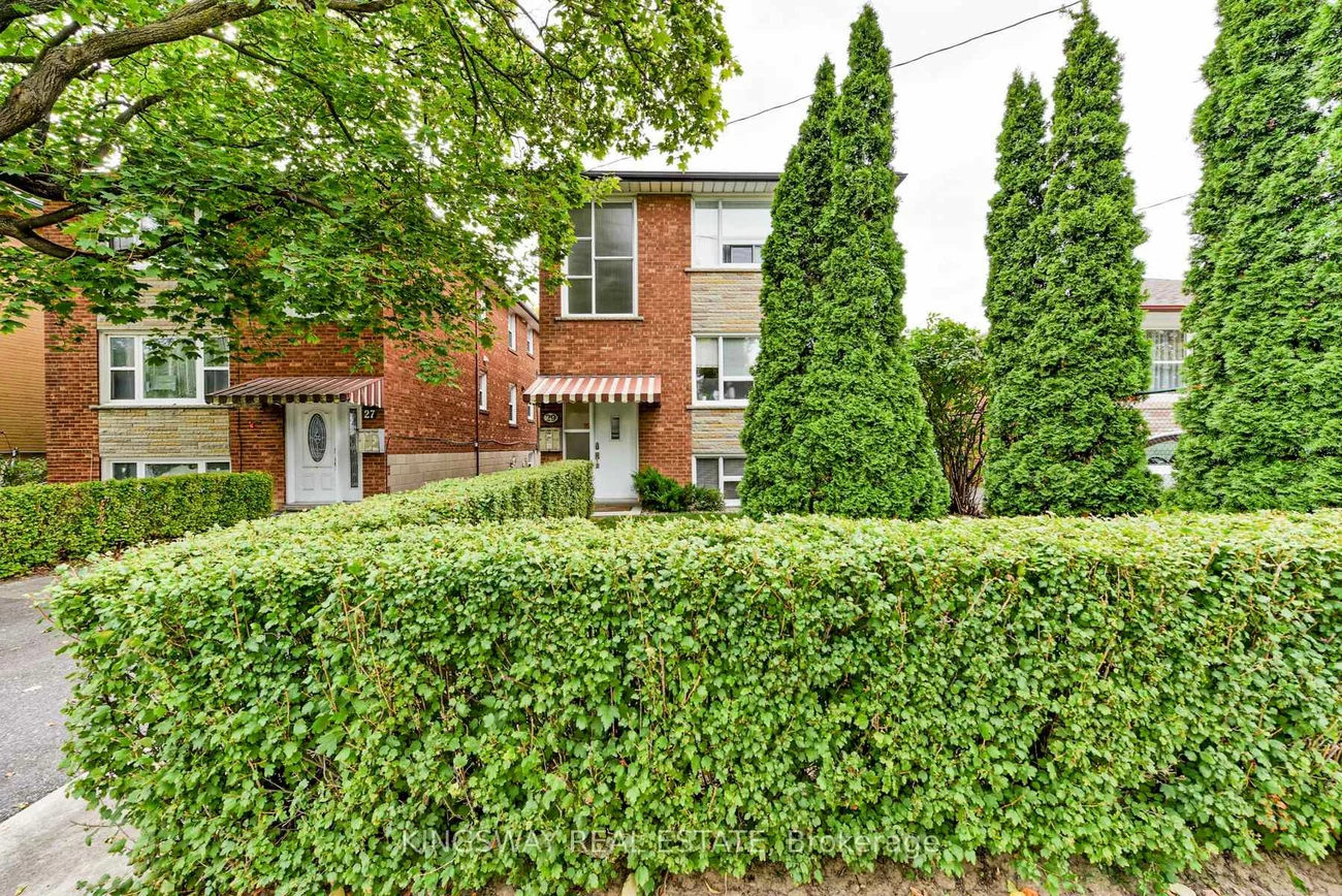 29, Evans, Mimico, Toronto