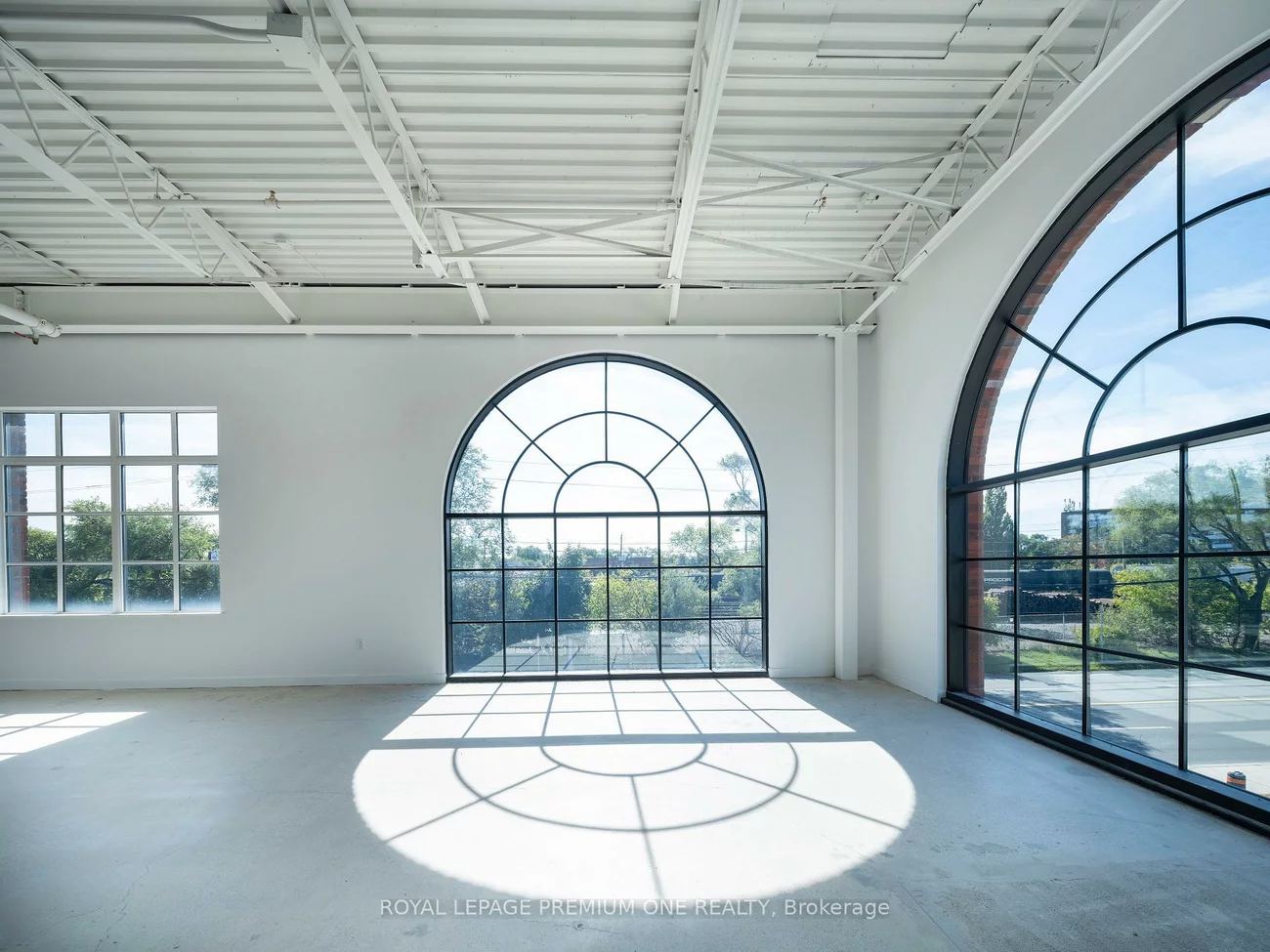 2650, St Clair, Rockcliffe-Smythe, Toronto