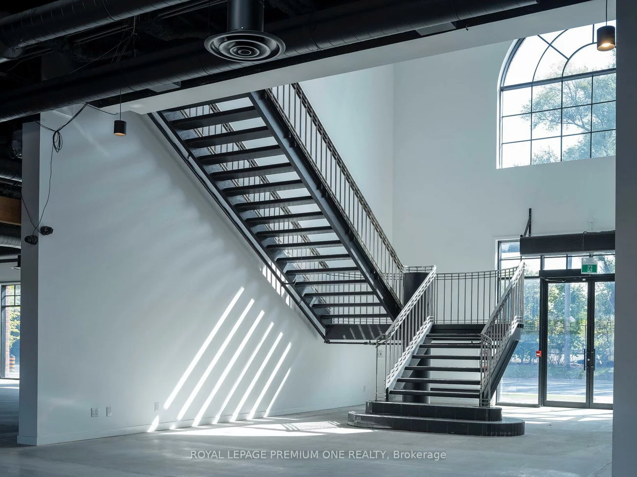 2650, St Clair, Rockcliffe-Smythe, Toronto