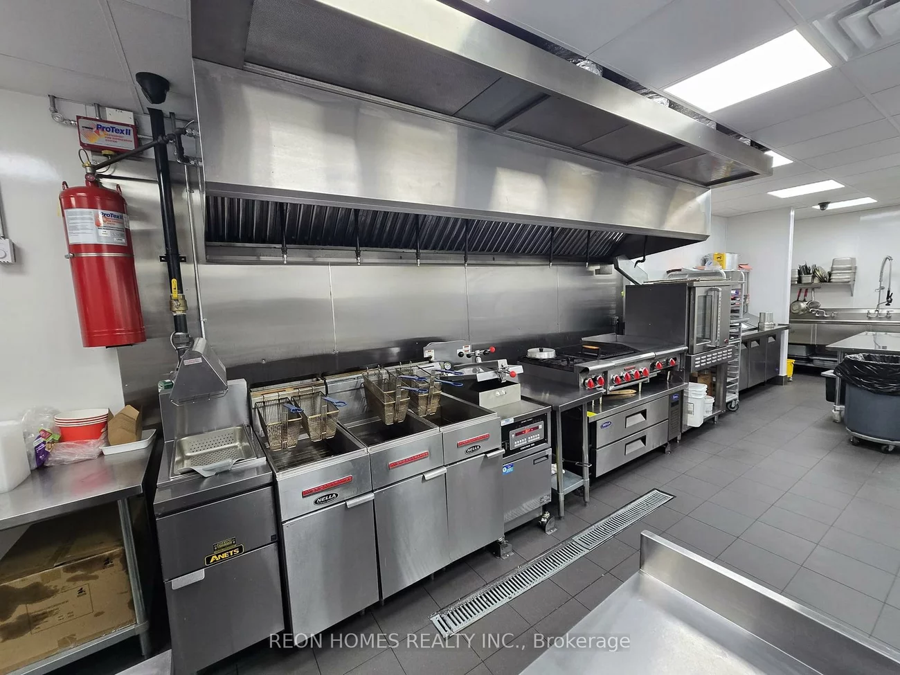 4714, Jane, Black Creek, Toronto