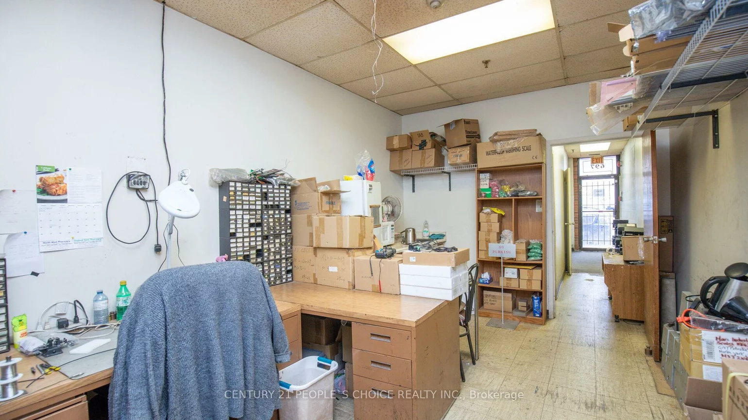 697, Petrolia, York University Heights, Toronto
