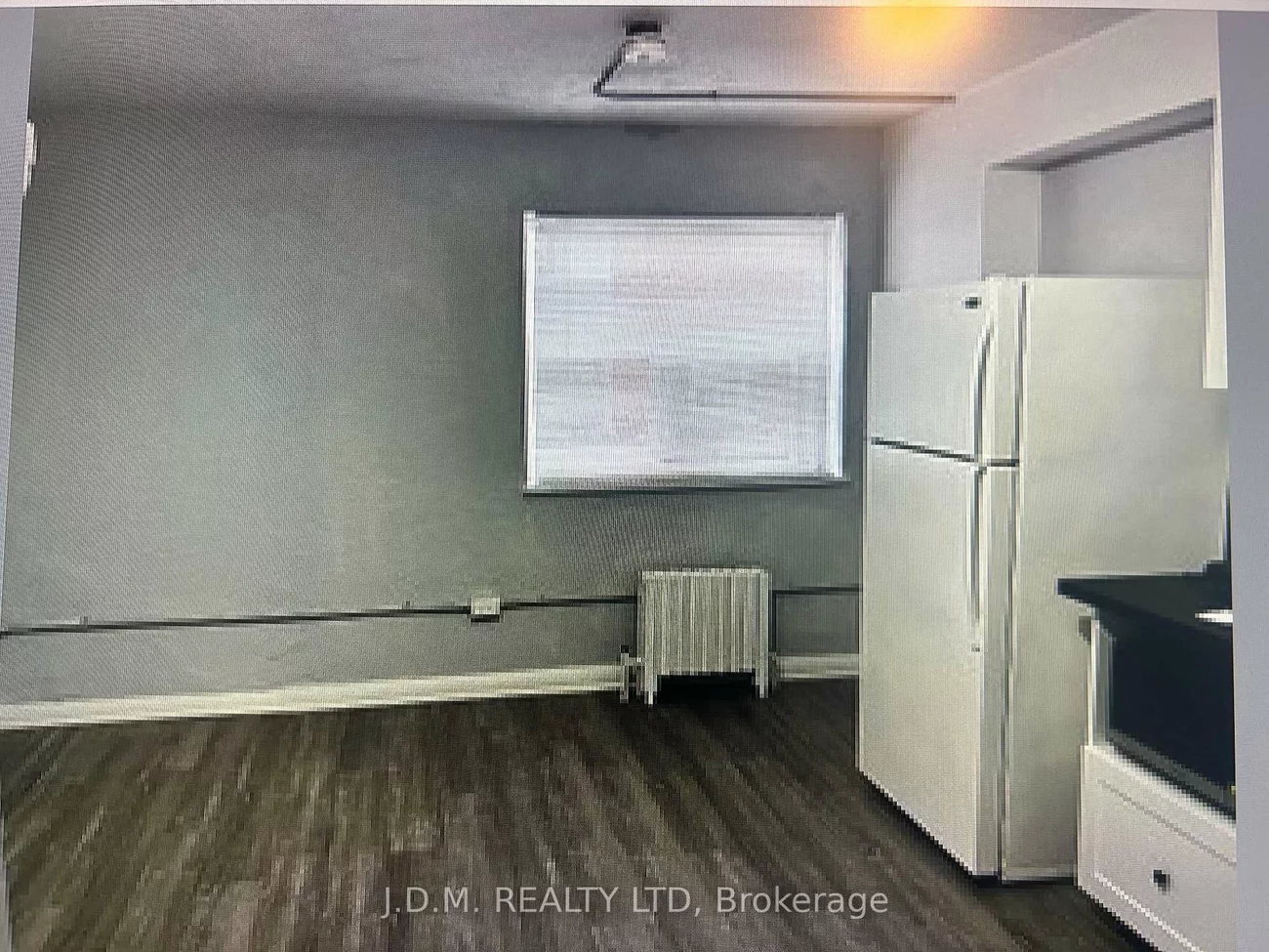 2428, Keele, Maple Leaf, Toronto