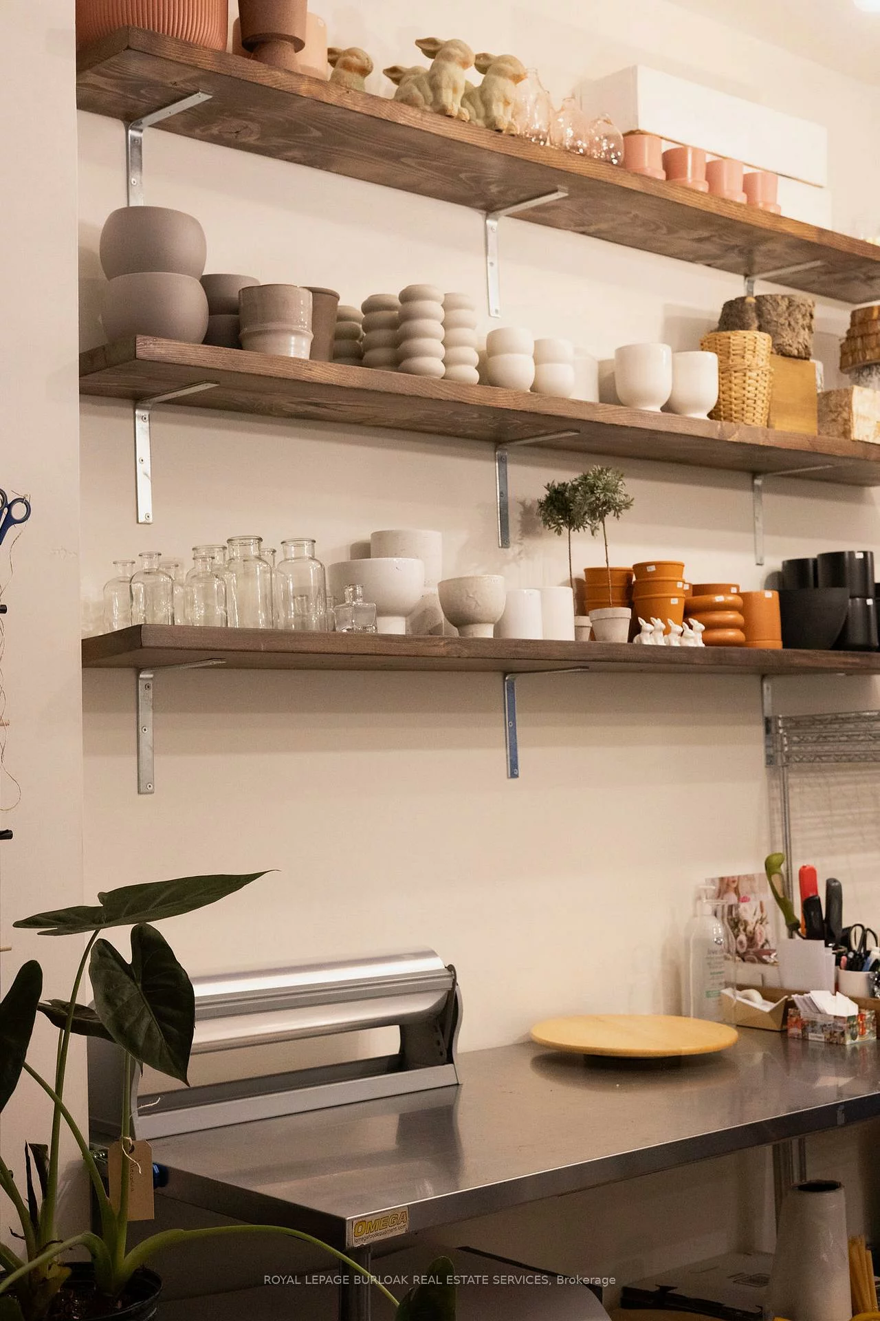 3130, Dundas, Junction Area, Toronto