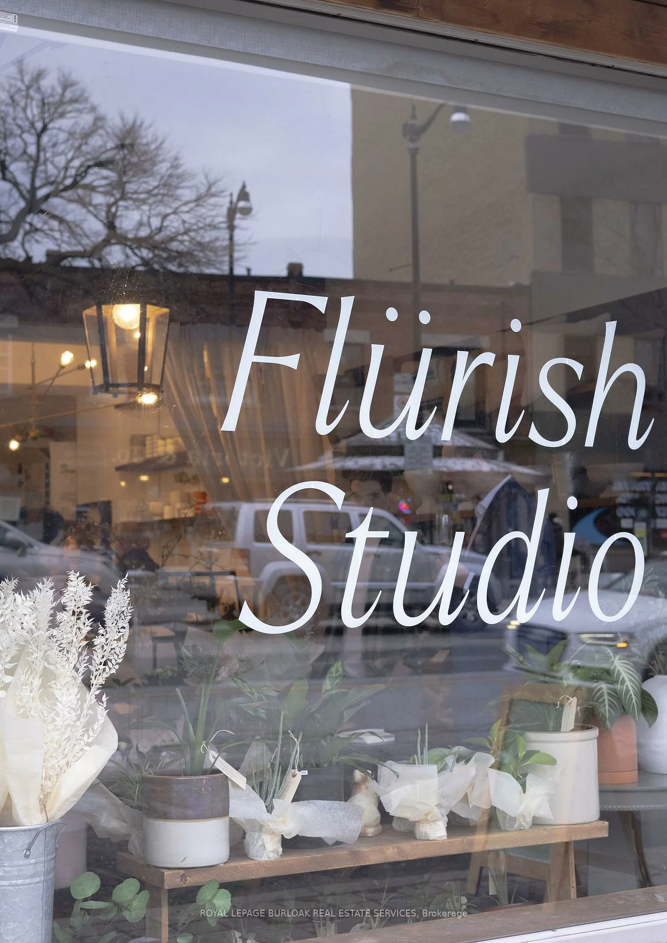 3130, Dundas, Junction Area, Toronto