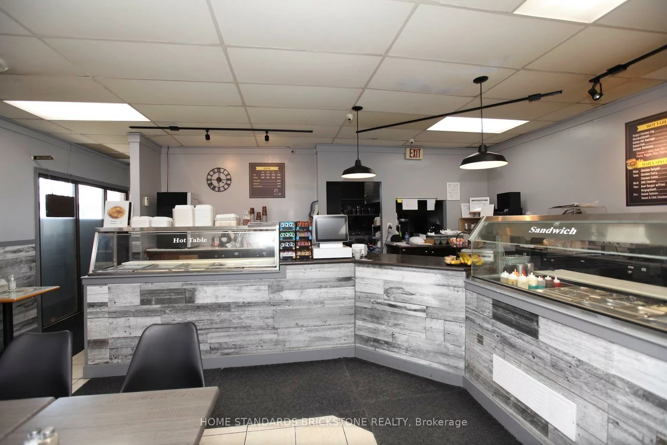 4069, Chesswood, York University Heights, Toronto