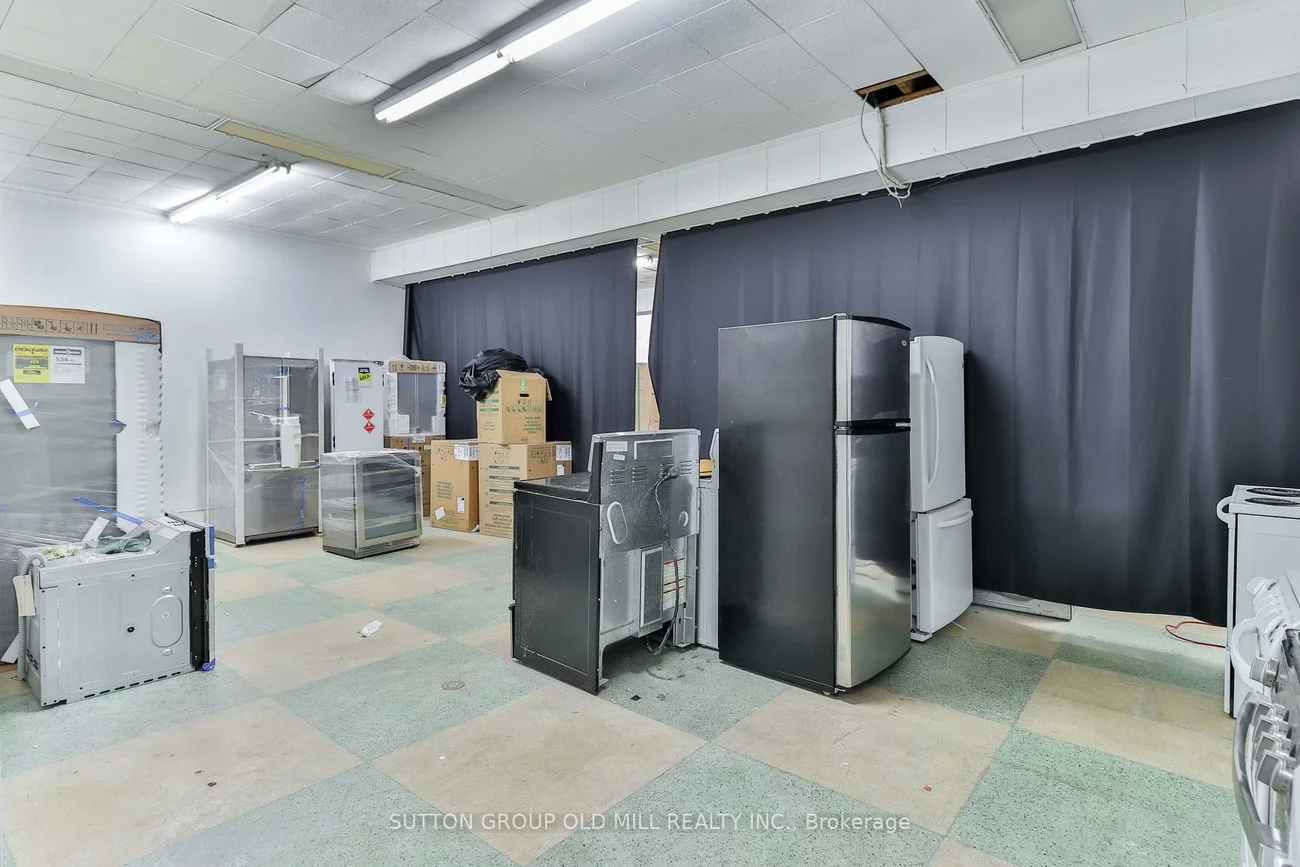 2882, Lake Shore, New Toronto, Toronto