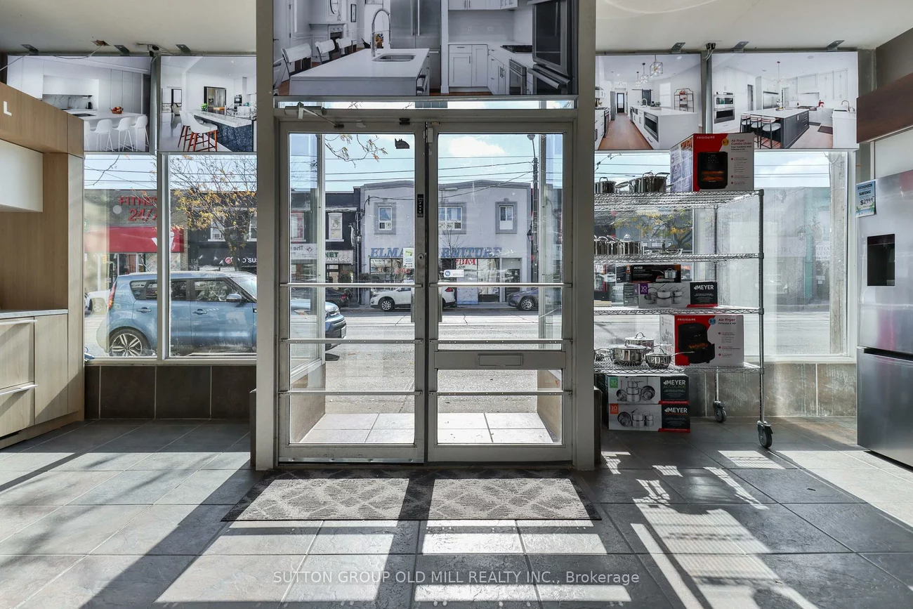 2882, Lake Shore, New Toronto, Toronto