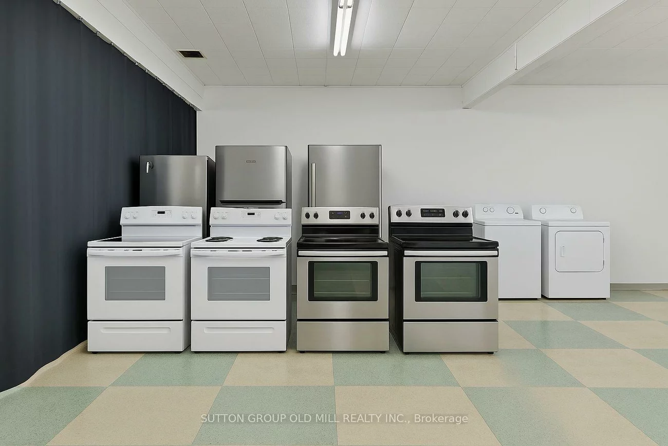 2882, Lake Shore, New Toronto, Toronto