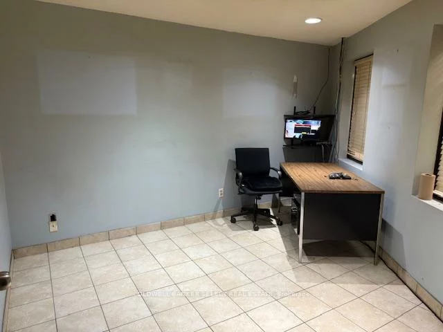 32, Goodmark, West Humber-Clairville, Toronto