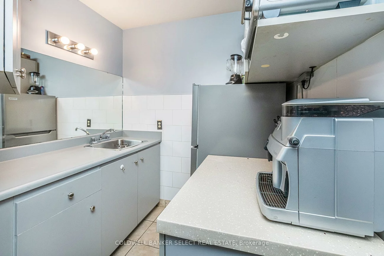 32, Goodmark, West Humber-Clairville, Toronto