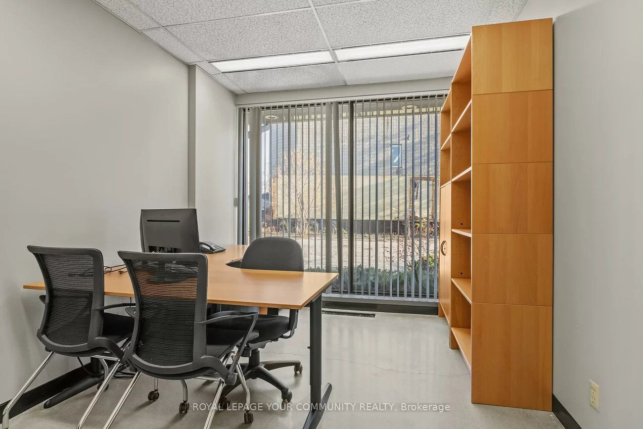 785, Arrow, Humbermede, Toronto