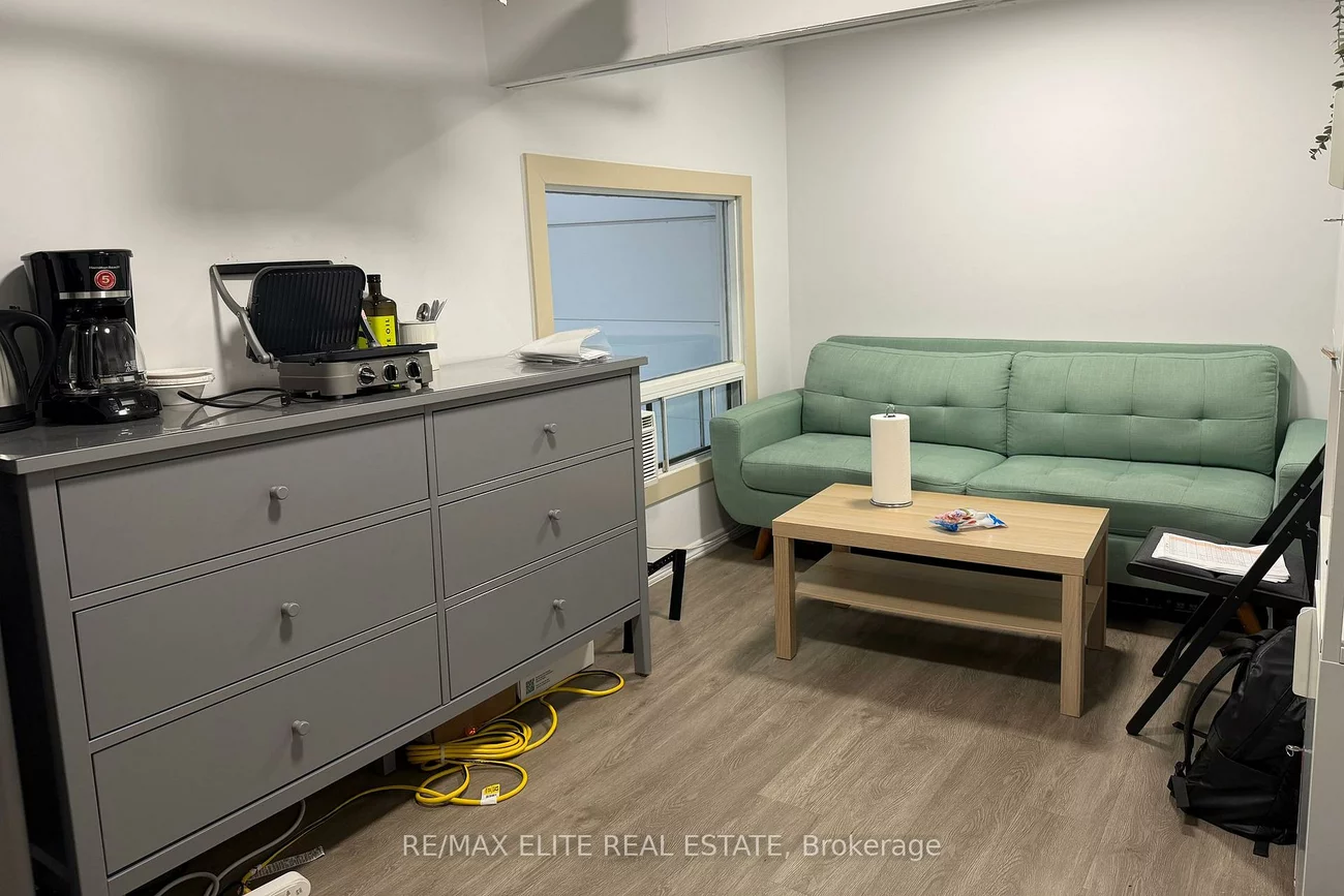 15, Milford, Brookhaven-Amesbury, Toronto