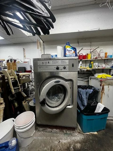 1500, Royal York, Willowridge-Martingrove-Richview, Toronto