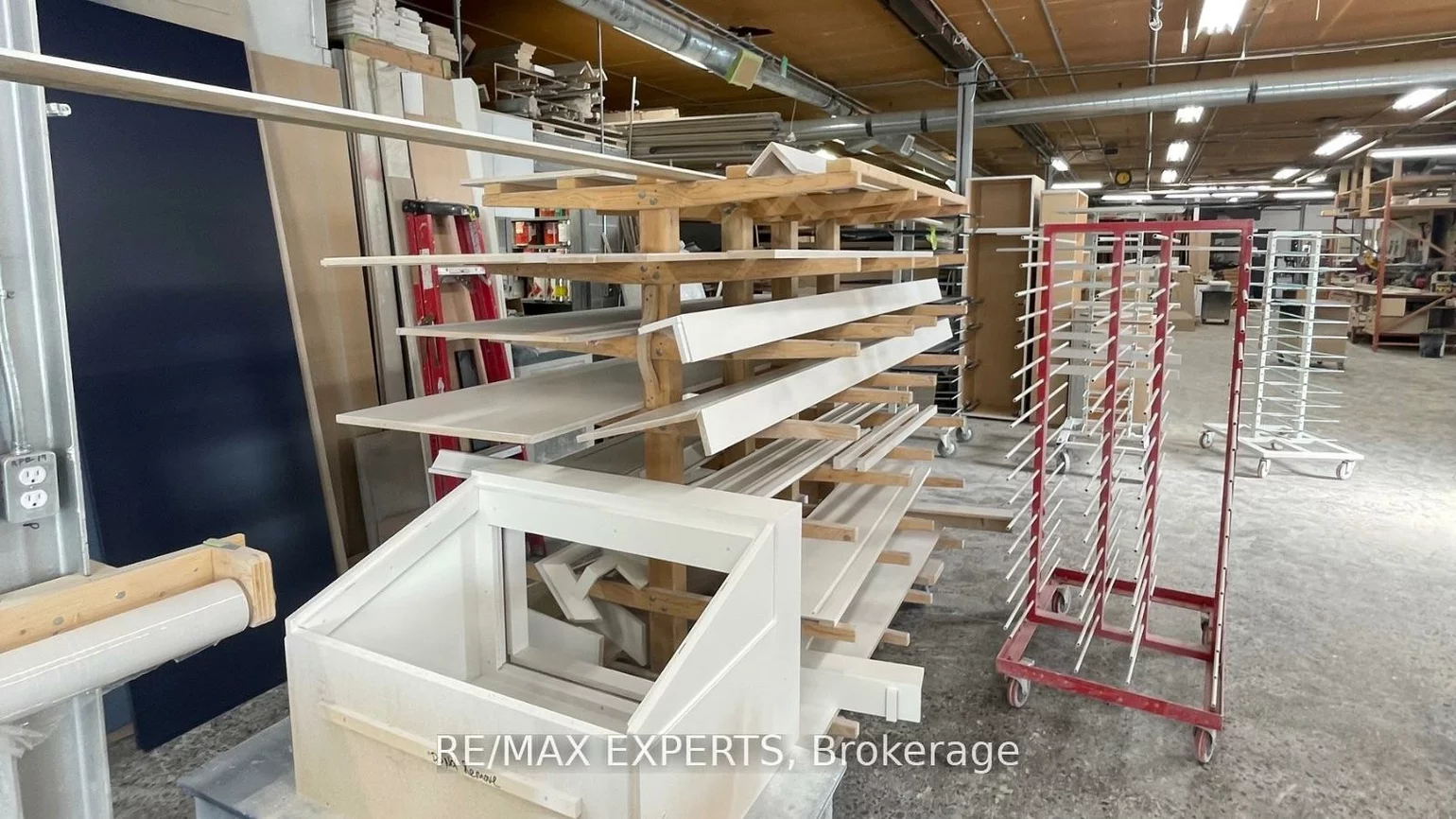 82, Industry, Beechborough-Greenbrook, Toronto