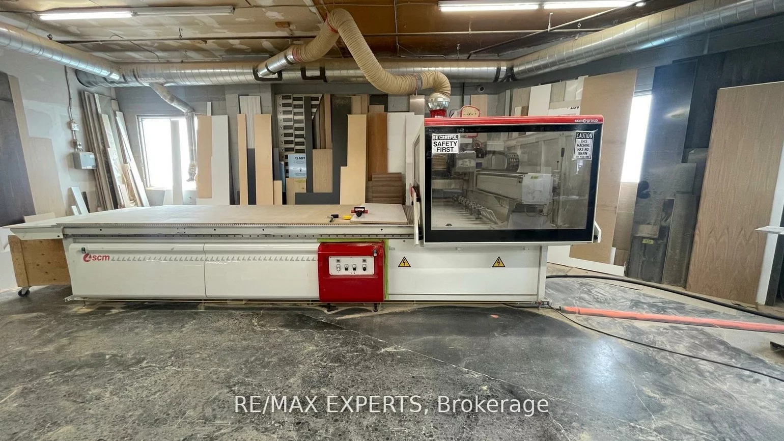 82, Industry, Beechborough-Greenbrook, Toronto