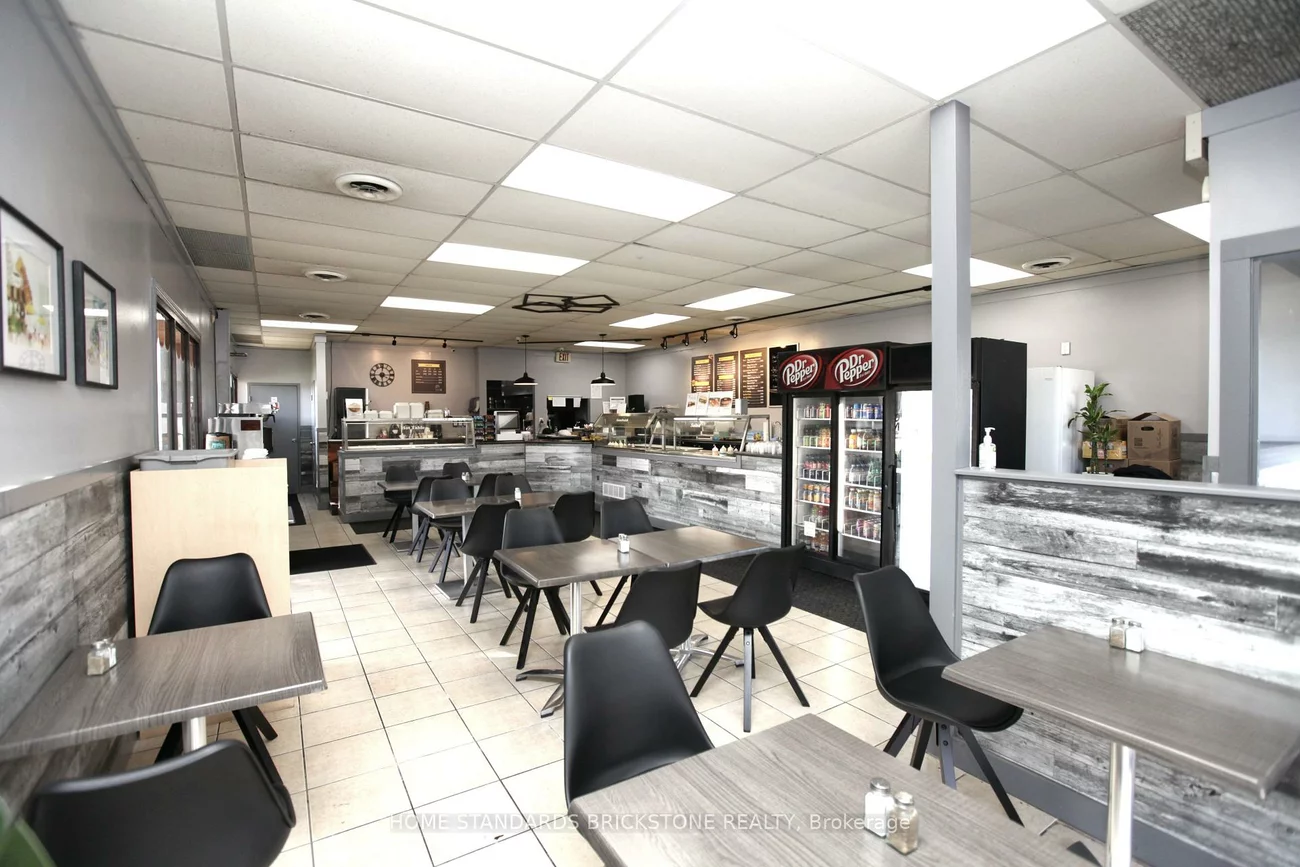 4069, Chesswood, York University Heights, Toronto