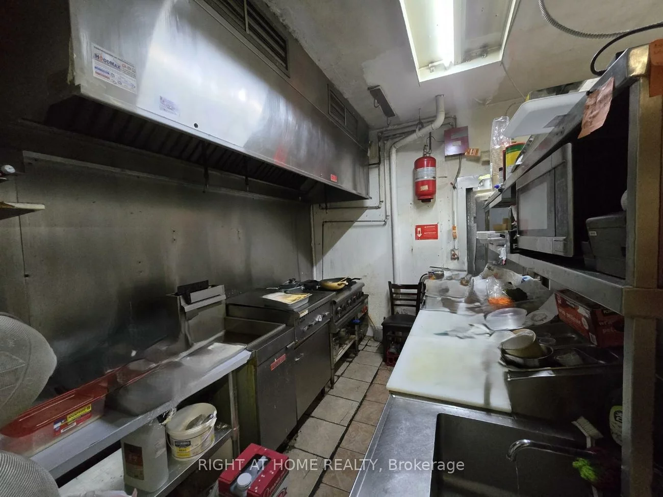 170, The Queensway, Stonegate-Queensway, Toronto