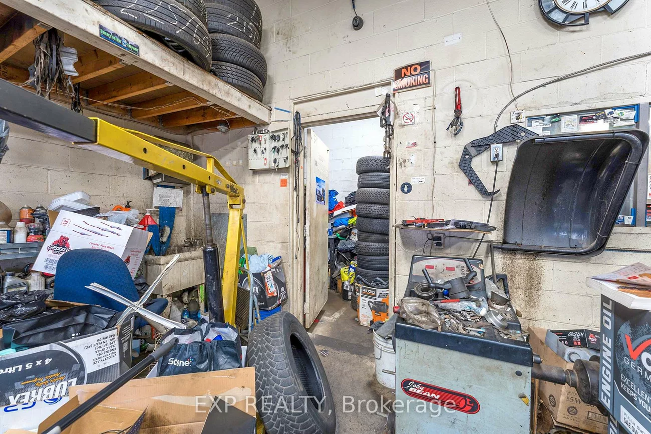 12, Lepage, York University Heights, Toronto