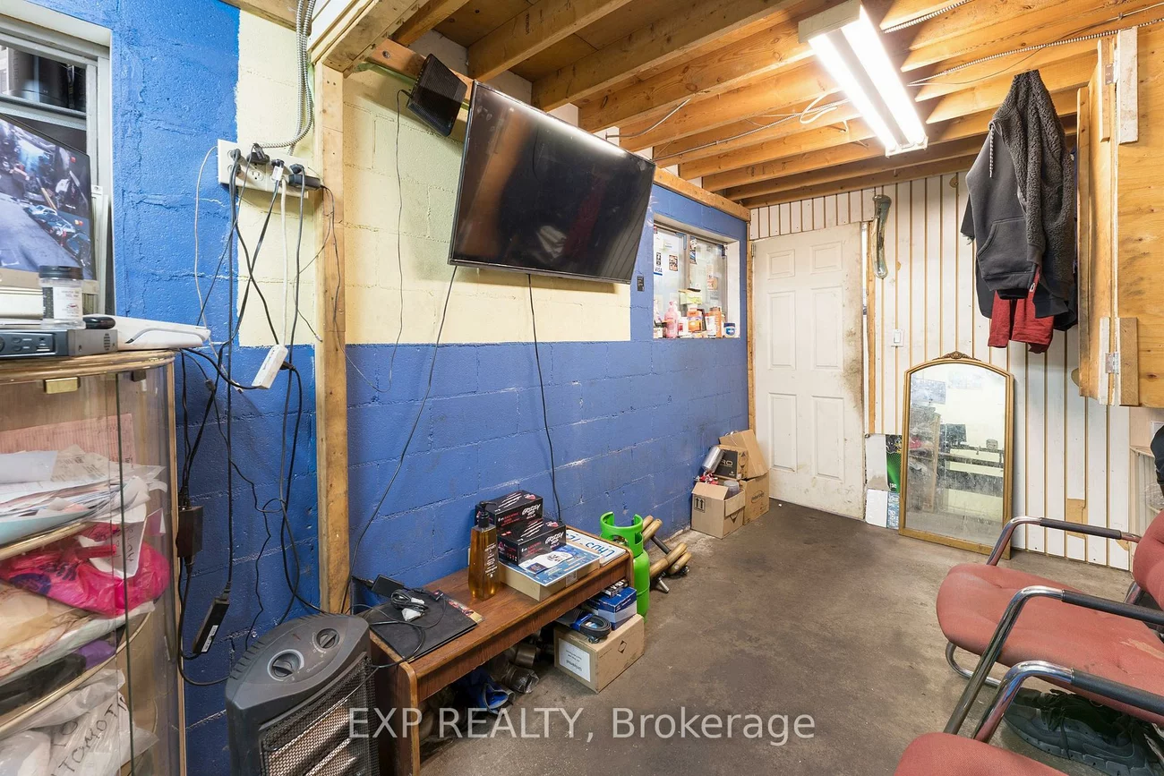 12, Lepage, York University Heights, Toronto