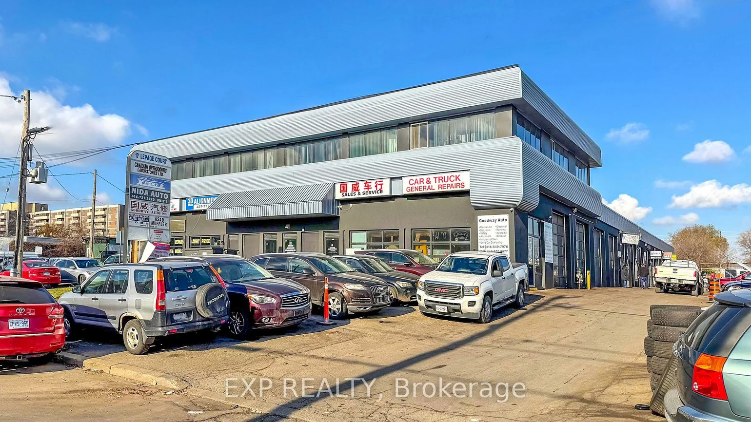 12, Lepage, York University Heights, Toronto