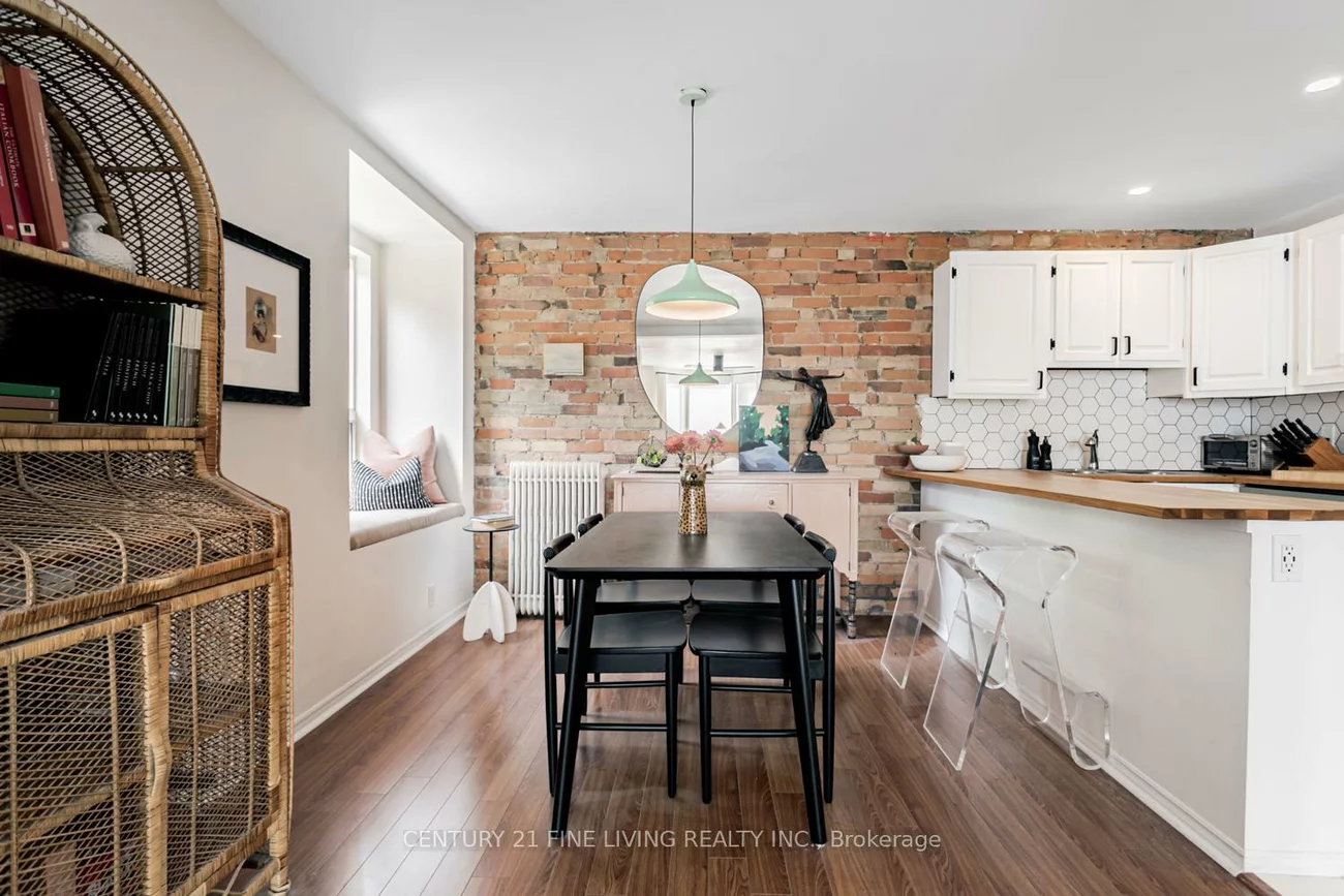 164, Sunnyside, High Park-Swansea, Toronto