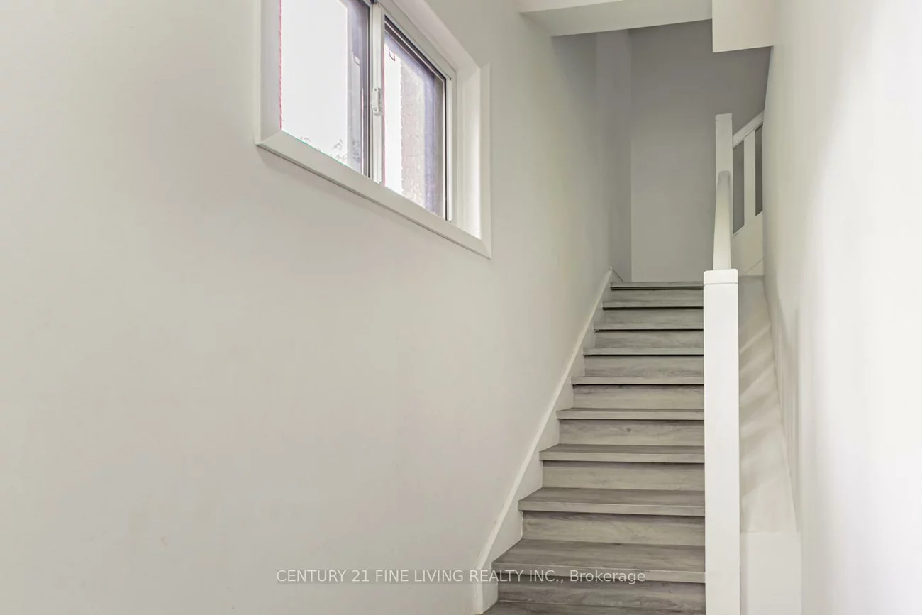 164, Sunnyside, High Park-Swansea, Toronto