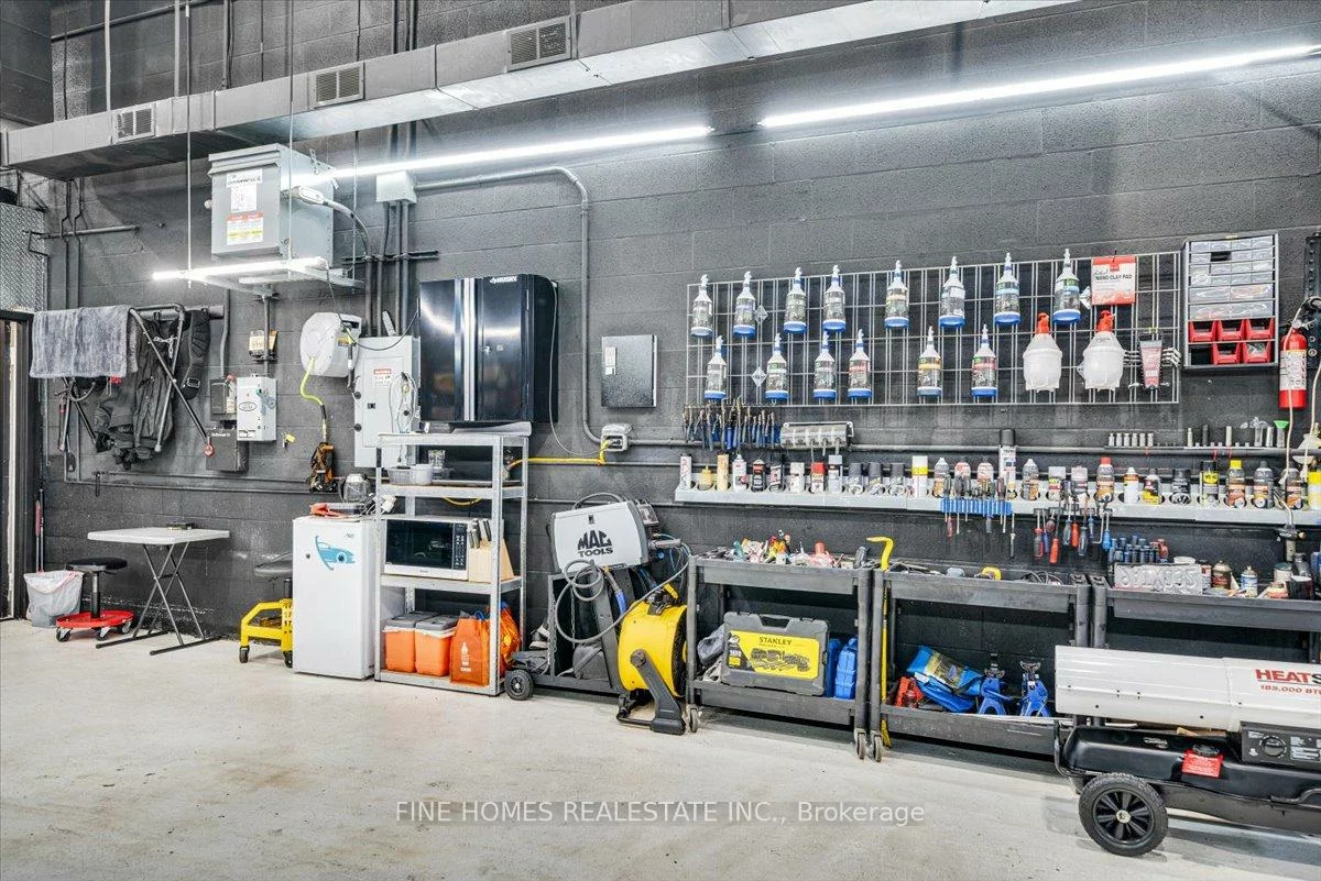 5235, Steeles, Humber Summit, Toronto