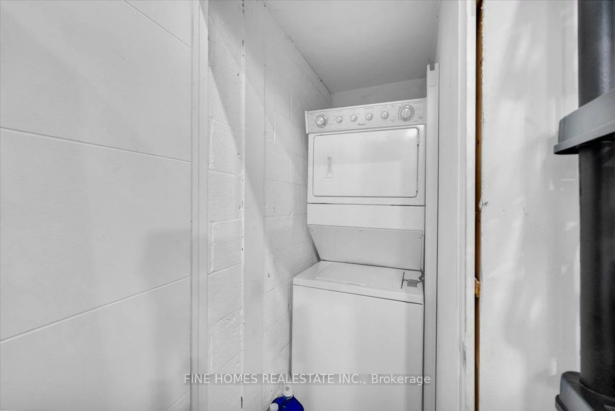 5235, Steeles, Humber Summit, Toronto