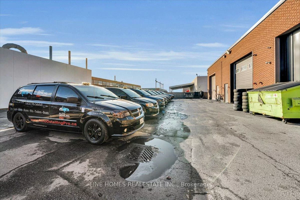 5235, Steeles, Humber Summit, Toronto