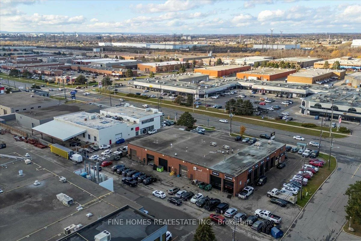 5235, Steeles, Humber Summit, Toronto