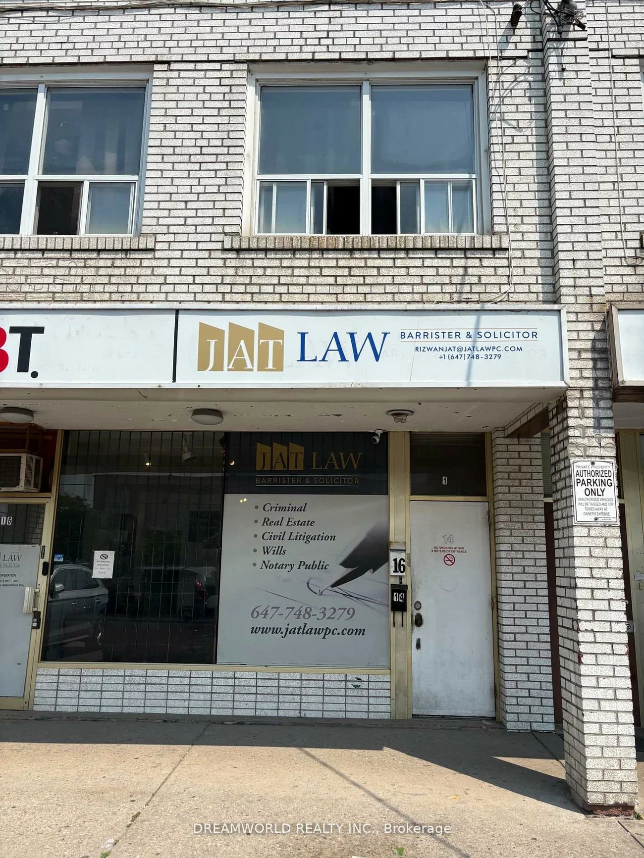 16, Satterly, Humber Summit, Toronto