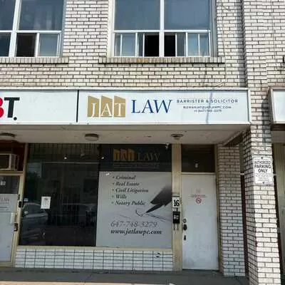 16, Satterly, Humber Summit, Toronto